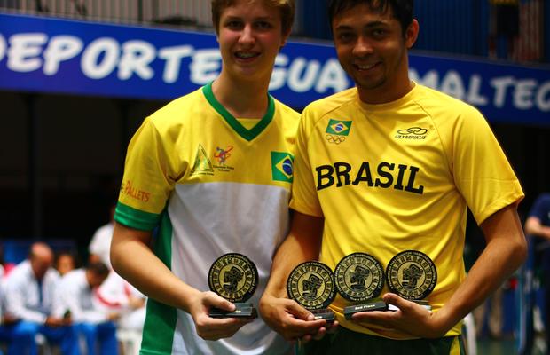 Foto_2_-_Fábio_Bento_Técnico_Leonardo_Zuffo__Atleta